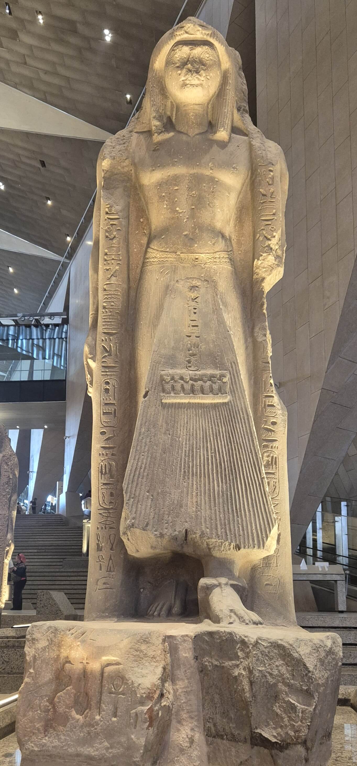 Statue of King Sety II Holding Standards
