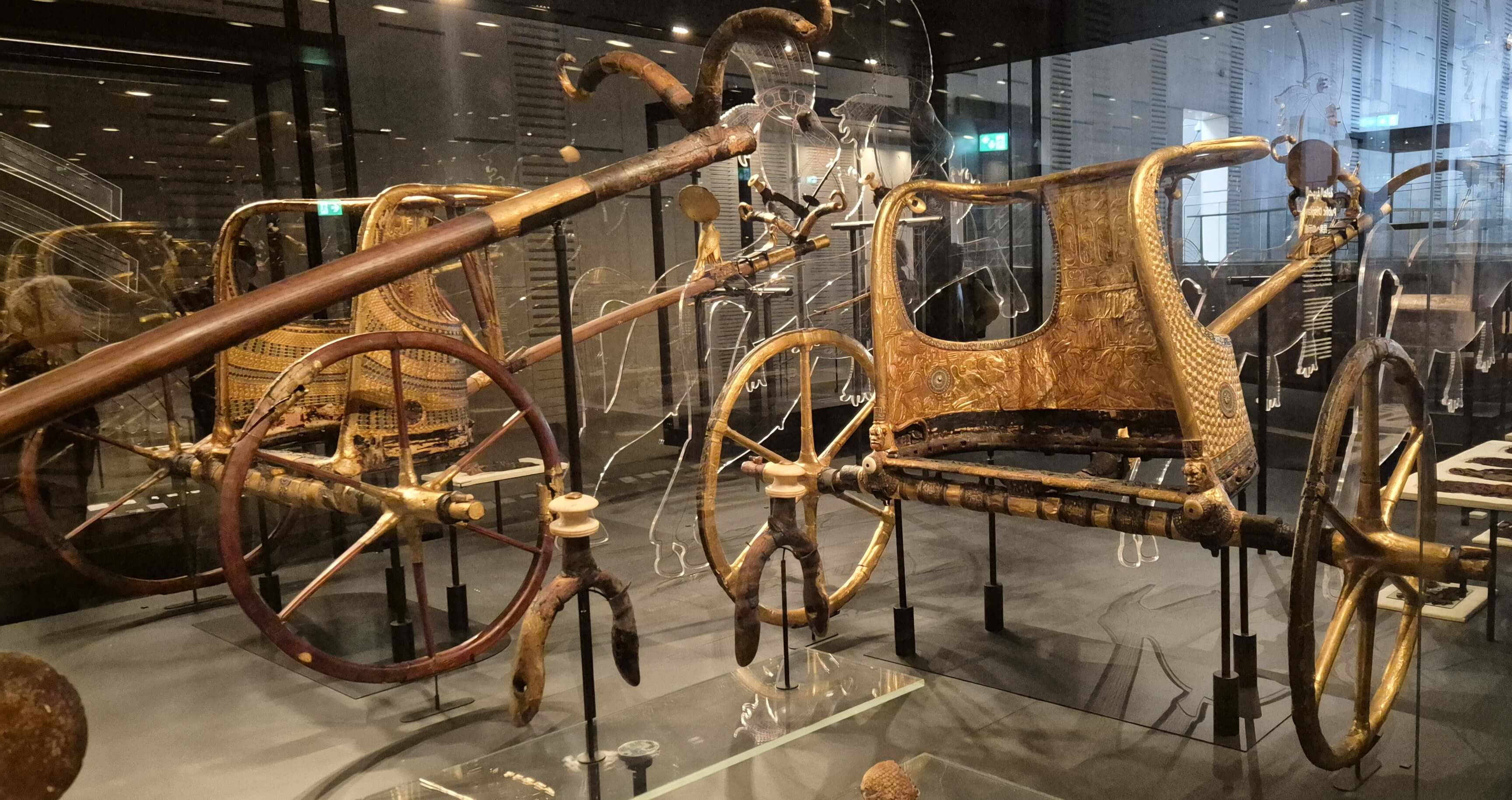 Royal Chariot Equipment and Ceremonial Horse Trappings — image 2